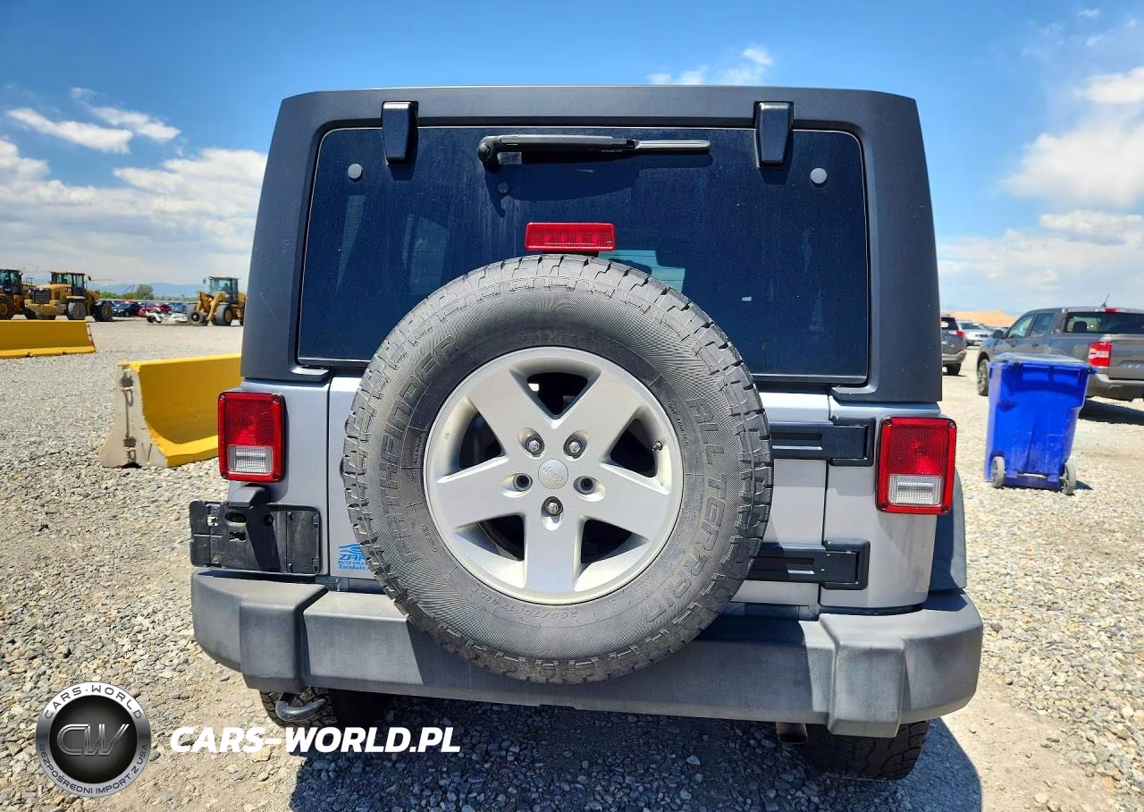 2018 Jeep Wrangler Unlimited Sport VIN:1C4BJWDG0JL855832 - 6