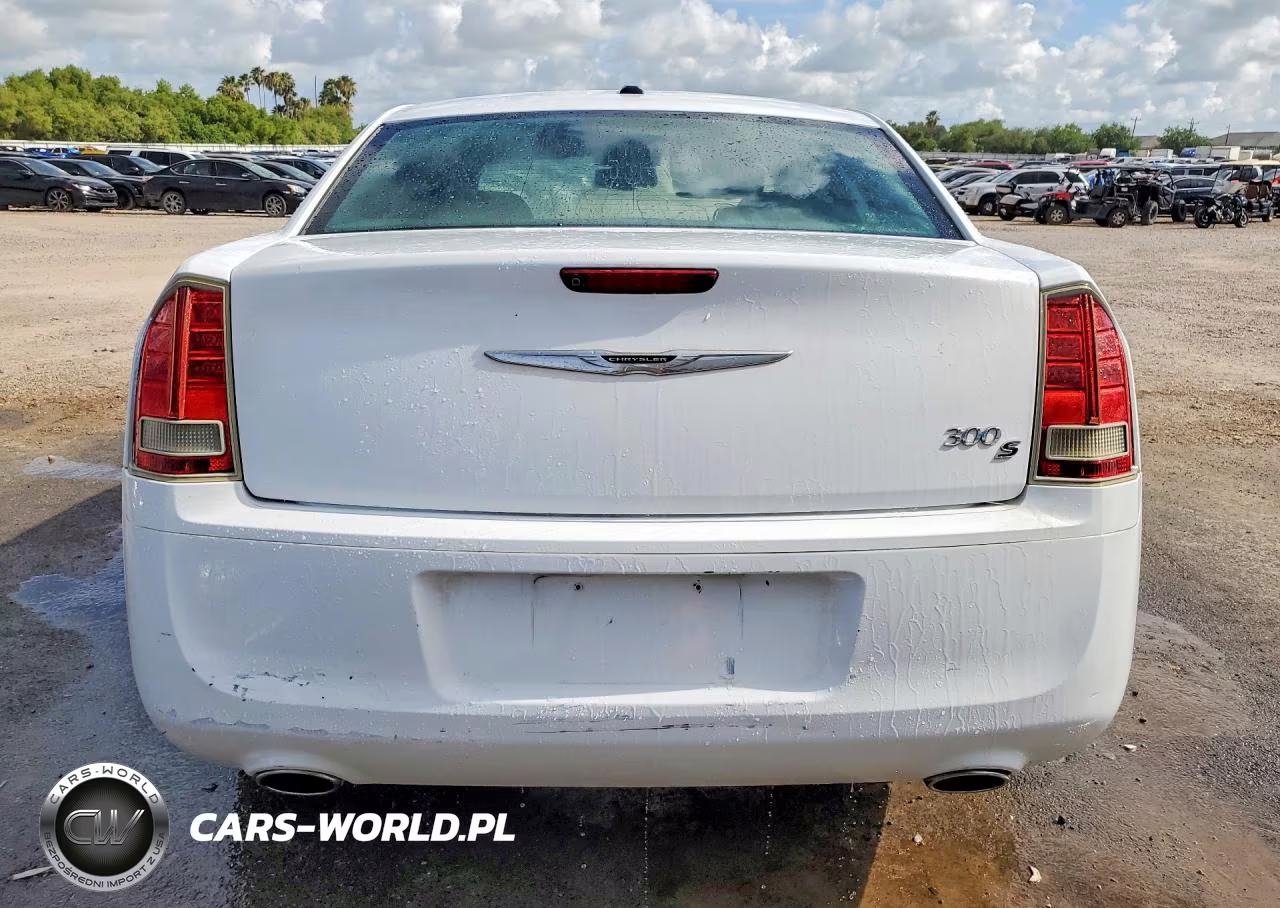 2013 Chrysler 300 S VIN:2C3CCABG1DH643855 - 6