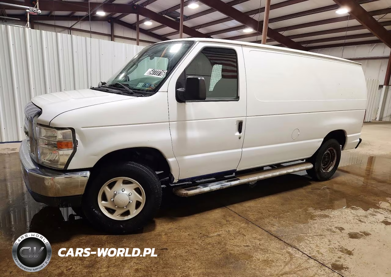 2014 Ford E250 Delivery Van – zdjęcie 1 z 13