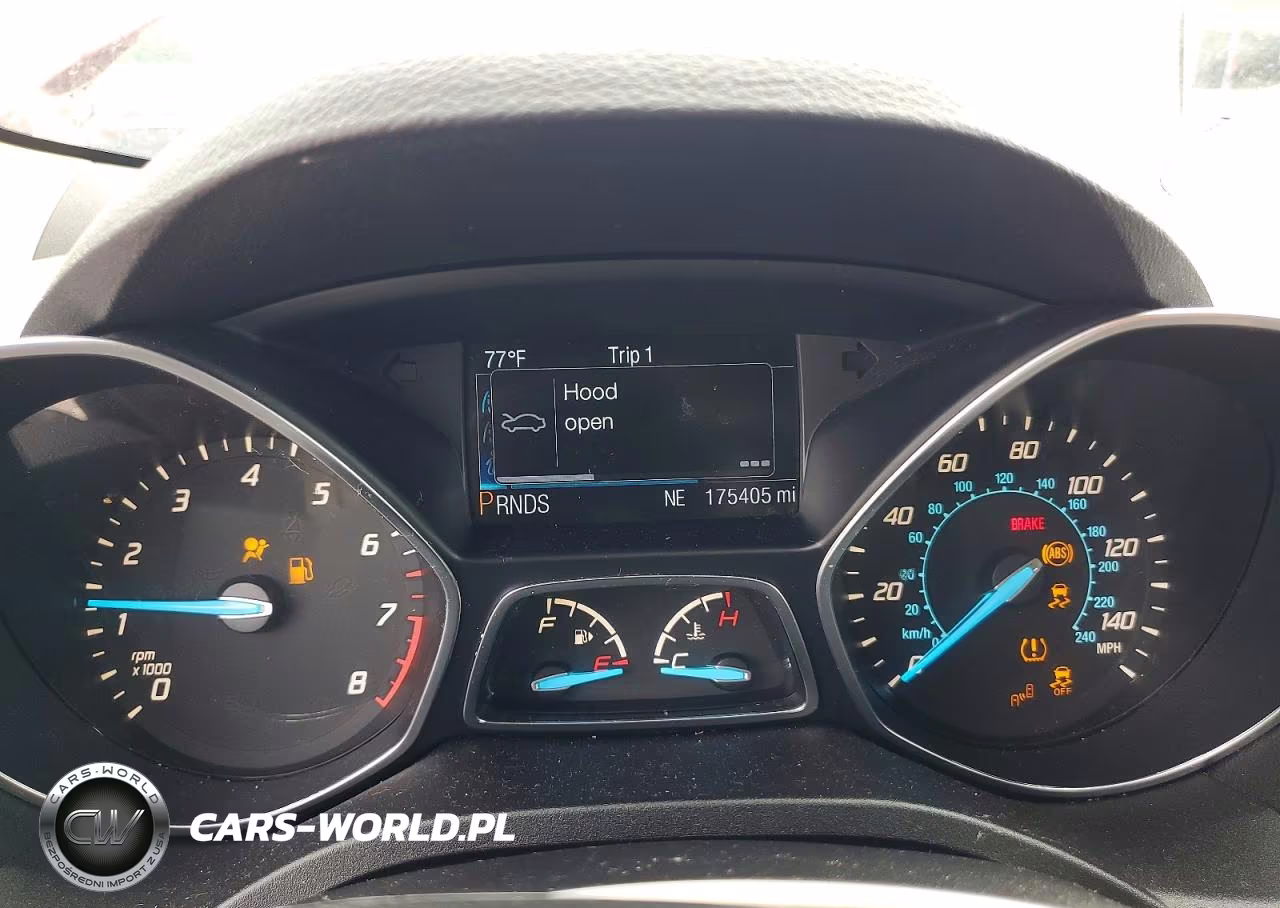 2014 Ford Escape Titanium VIN:1FMCU9J98EUA02545 - 9