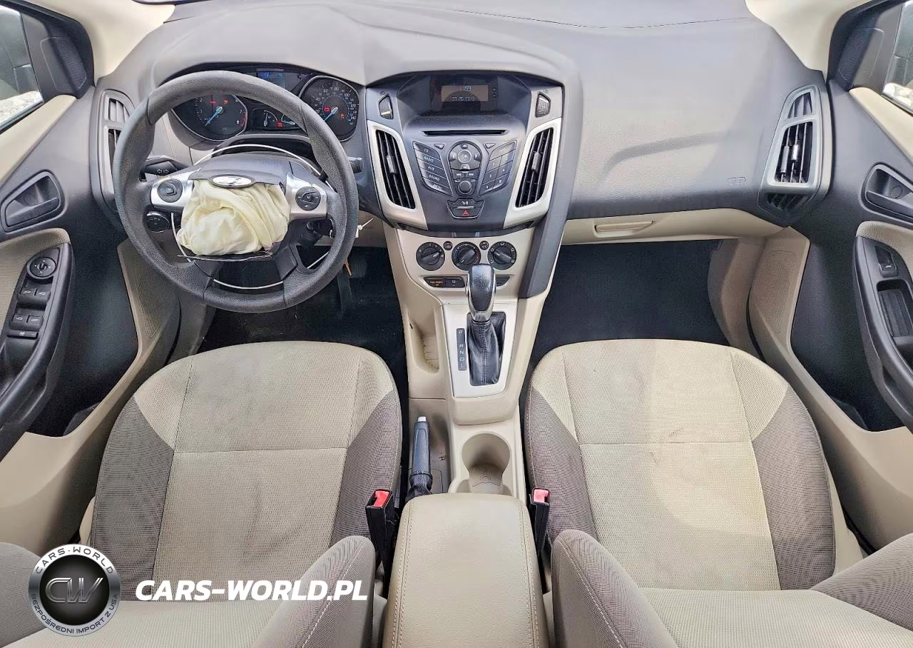 2012 Ford Focus Se VIN:1FAHP3F25CL334641 - 8