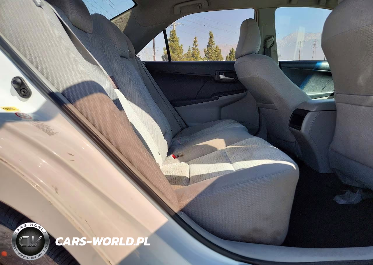 2012 Toyota Camry Le VIN:4T4BF1FK4CR245064 - 10