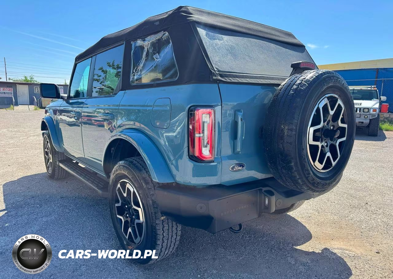 2022 Ford Bronco Base VIN:1FMDE5BH5NLA90931 - 3