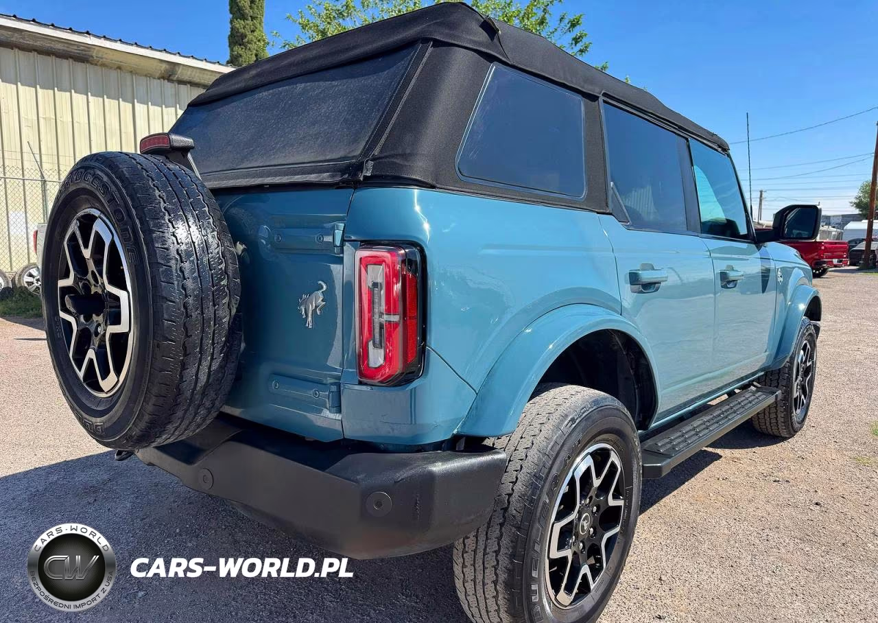 2022 Ford Bronco Base VIN:1FMDE5BH5NLA90931 - 4