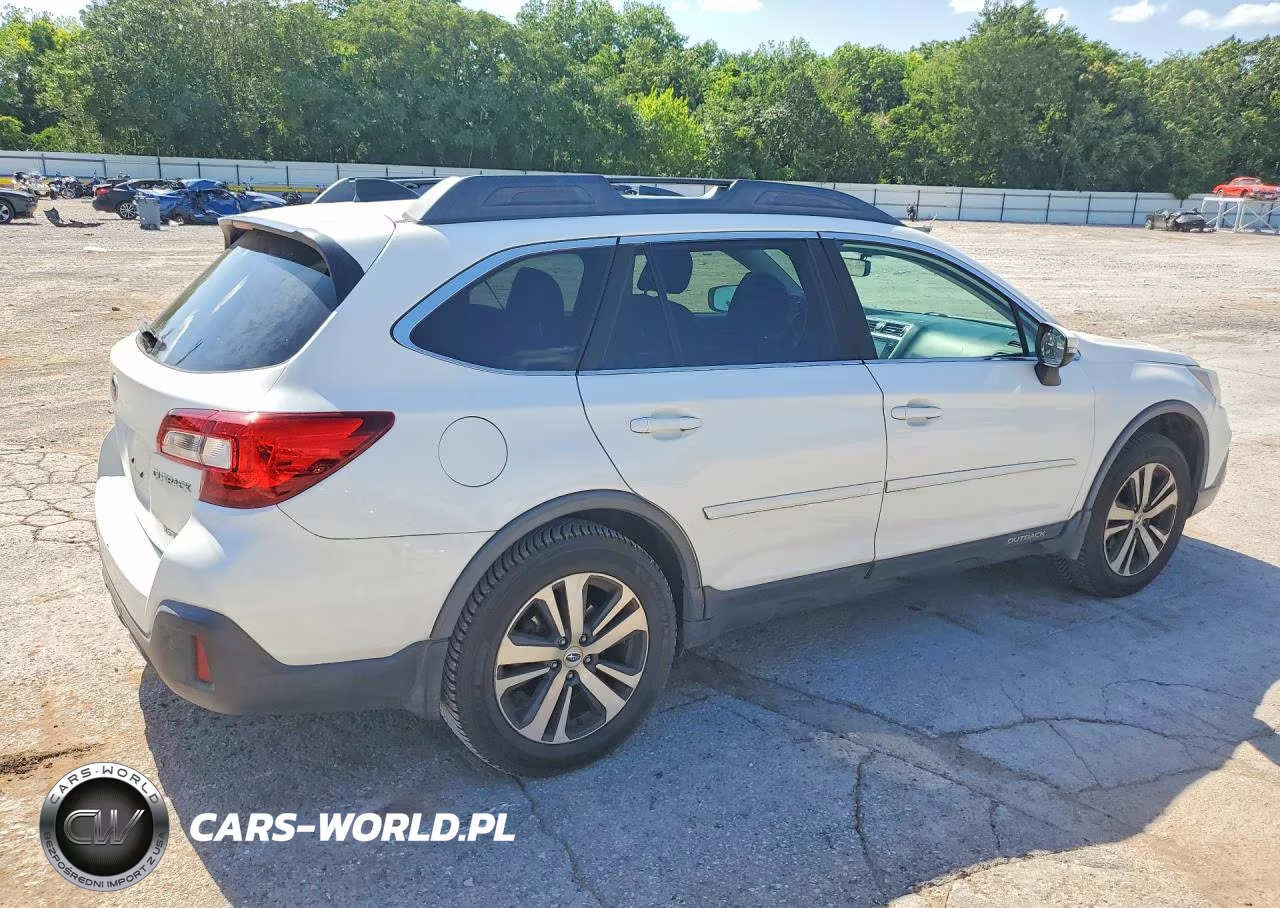 2018 Subaru Outback 2.5I Limited VIN:4S4BSANC3J3257998 - 3