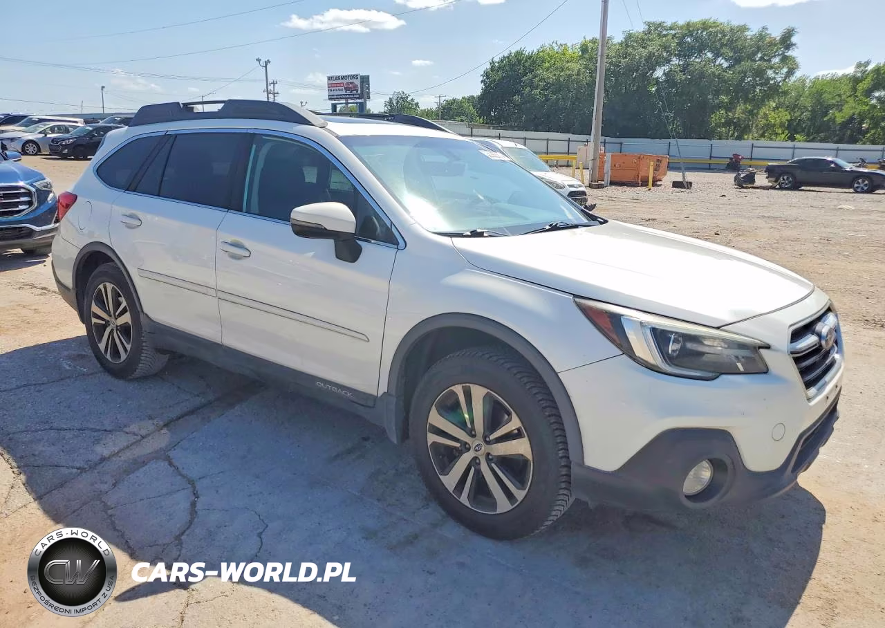 2018 Subaru Outback 2.5I Limited VIN:4S4BSANC3J3257998 - 4