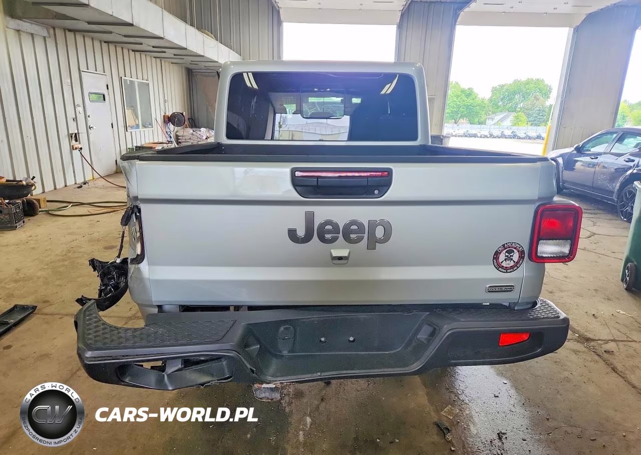 2023 Jeep Gladiator Overland VIN:1C6HJTFG0PL531771 - 6