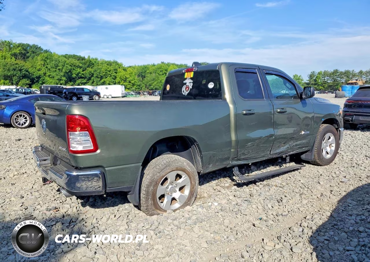 2021 Ram 1500 Big Horn VIN:1C6SRFBT8MN787255 - 3