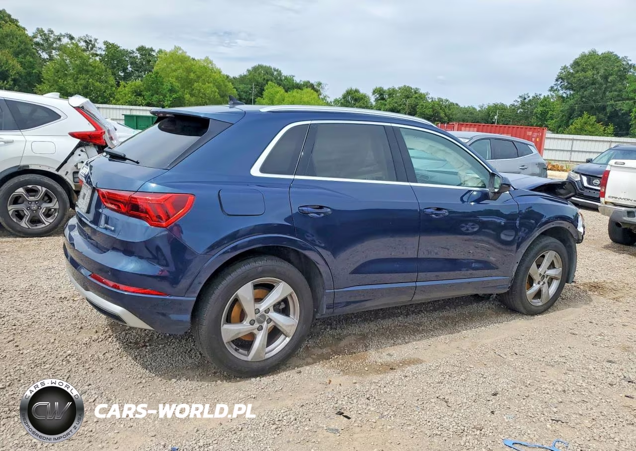 2020 Audi Q3 Premium Plus VIN:WA1BECF34L1092543 - 3