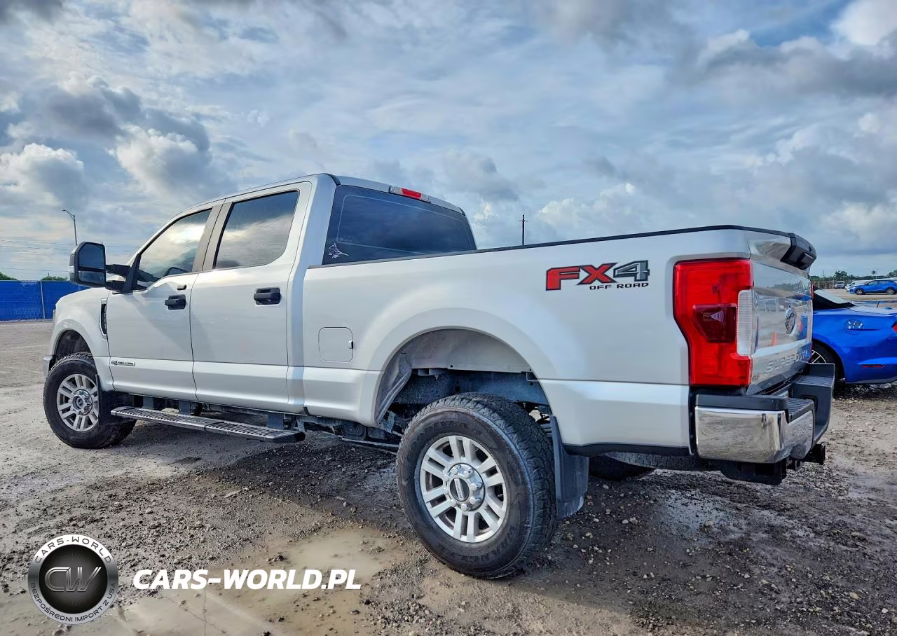 2018 Ford F250 Super Duty VIN:1FT7W2BT9JEB26166 - 2