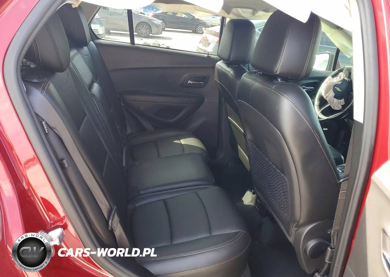 2020 Chevrolet Trax Premier VIN:3GNCJMSB3LL233840 - 11