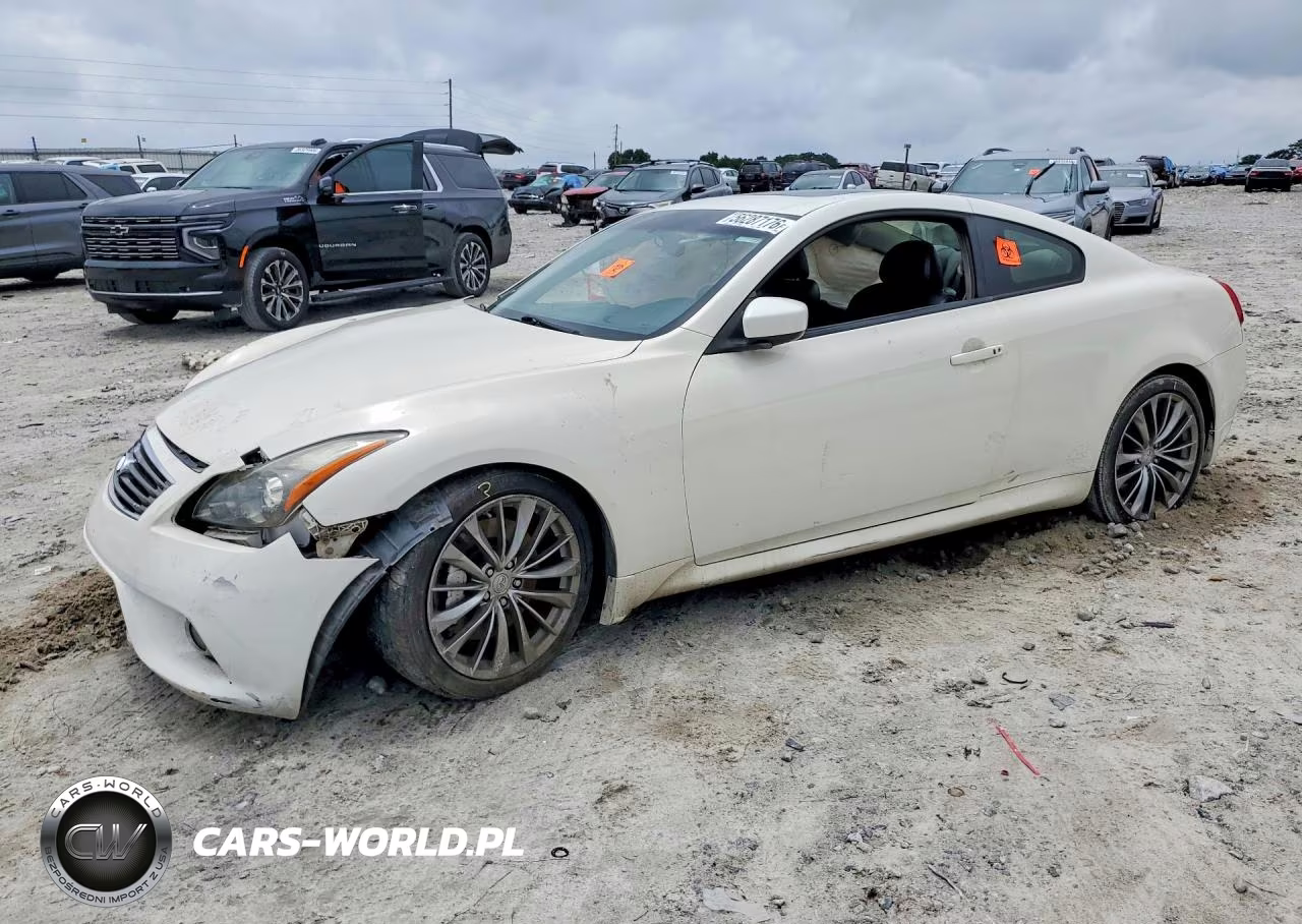 2013 Infiniti G37 Coupe – zdjęcie 1 z 12