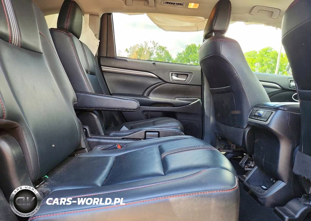 2019 Toyota Highlander Se VIN:5TDJZRFH0KS947700 - 11