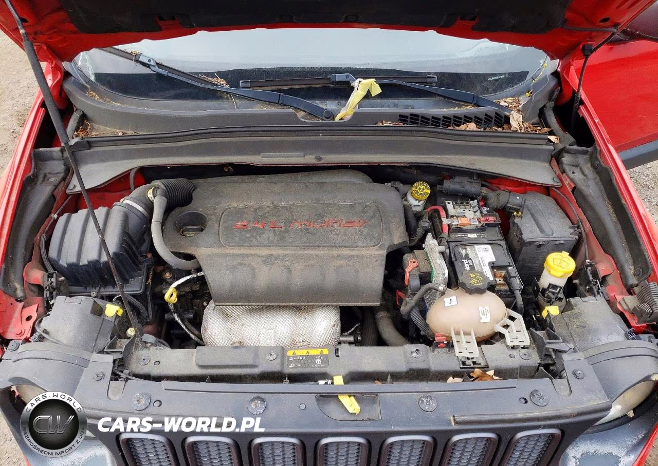 2018 Jeep Renegade Trailhawk VIN:ZACCJBCB9JPG72587 - 12