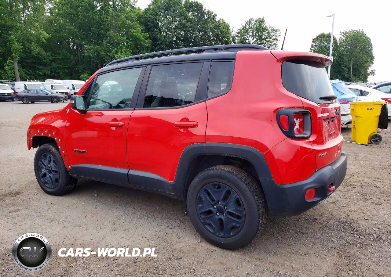 2018 Jeep Renegade Trailhawk VIN:ZACCJBCB9JPG72587 - 2