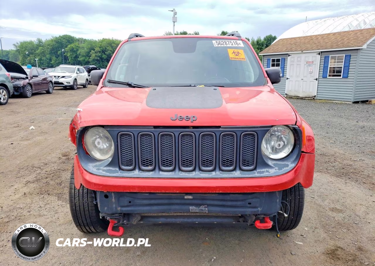 2018 Jeep Renegade Trailhawk VIN:ZACCJBCB9JPG72587 - 5