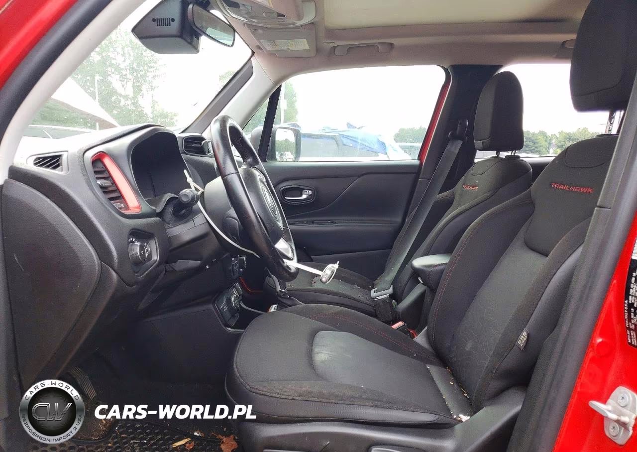 2018 Jeep Renegade Trailhawk VIN:ZACCJBCB9JPG72587 - 7