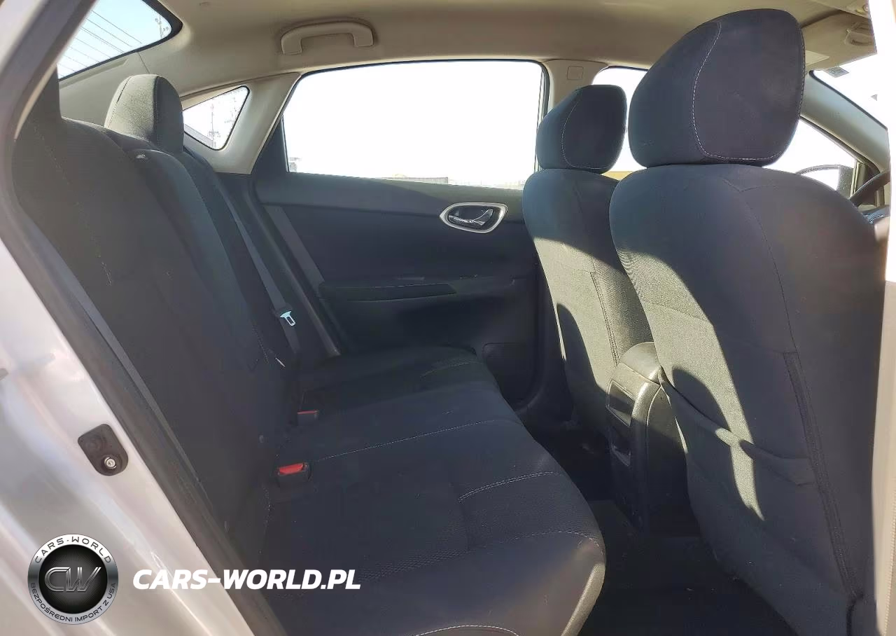 2015 Nissan Sentra S VIN:3N1AB7AP4FY367536 - 10