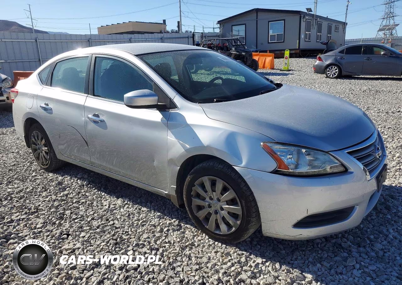 2015 Nissan Sentra S VIN:3N1AB7AP4FY367536 - 4