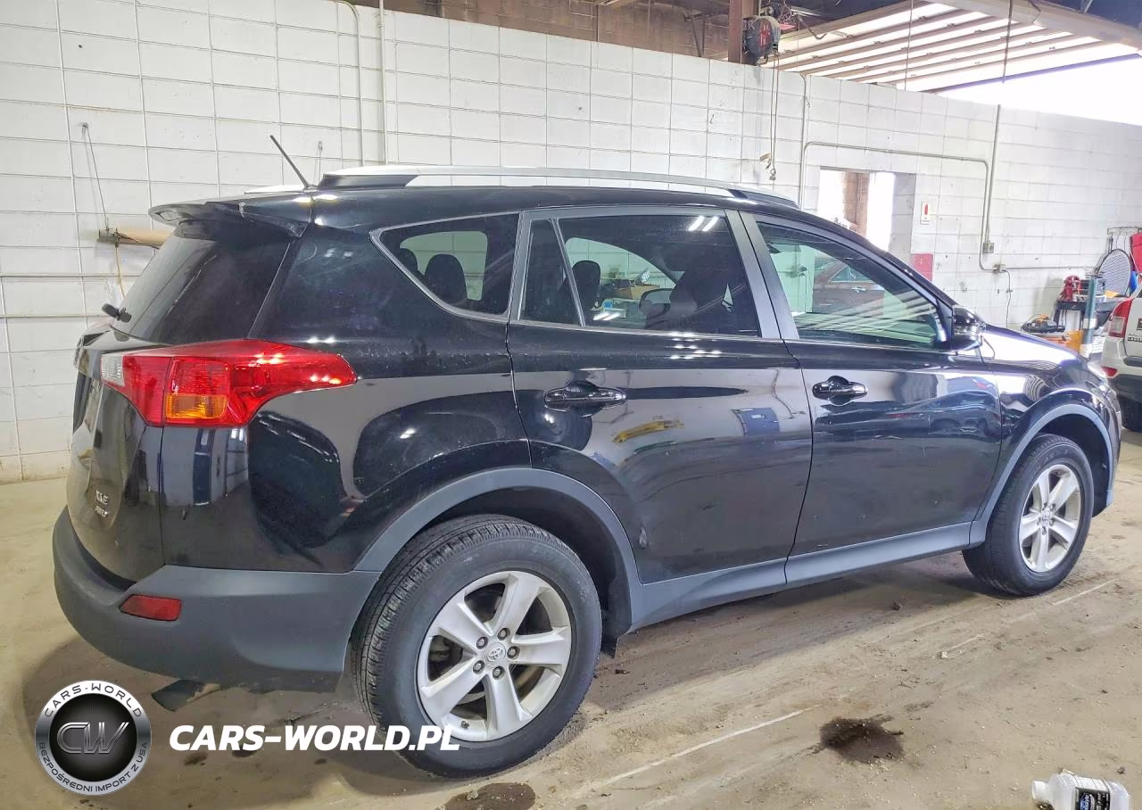 2013 Toyota Rav4 Xle VIN:2T3RFREV8DW087744 - 3