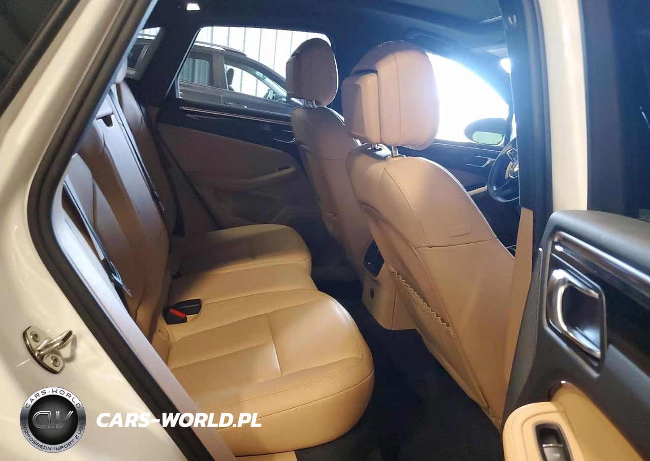 2023 Porsche Macan Base VIN:WP1AA2A51PLB20937 - 11