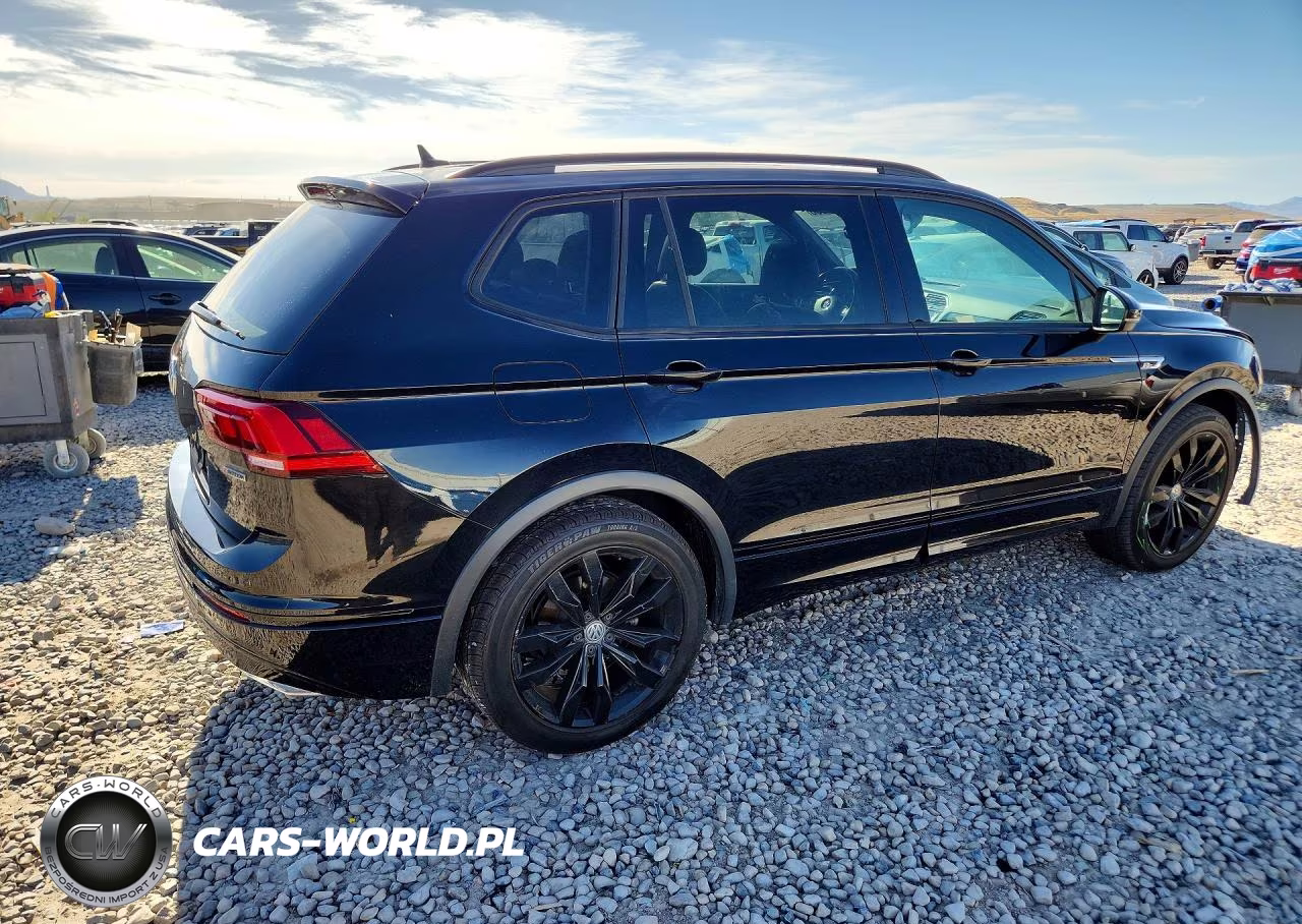 2020 Volkswagen Tiguan VIN:3VV2B7AXXLM178525 - 3