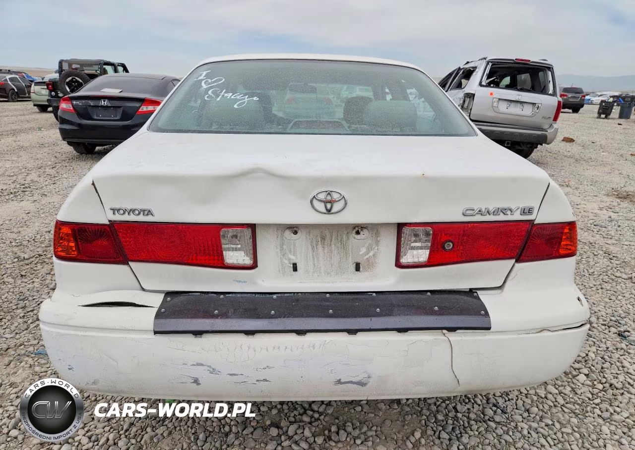 2000 Toyota Camry Le VIN:JT2BG22K5Y0447698 - 6