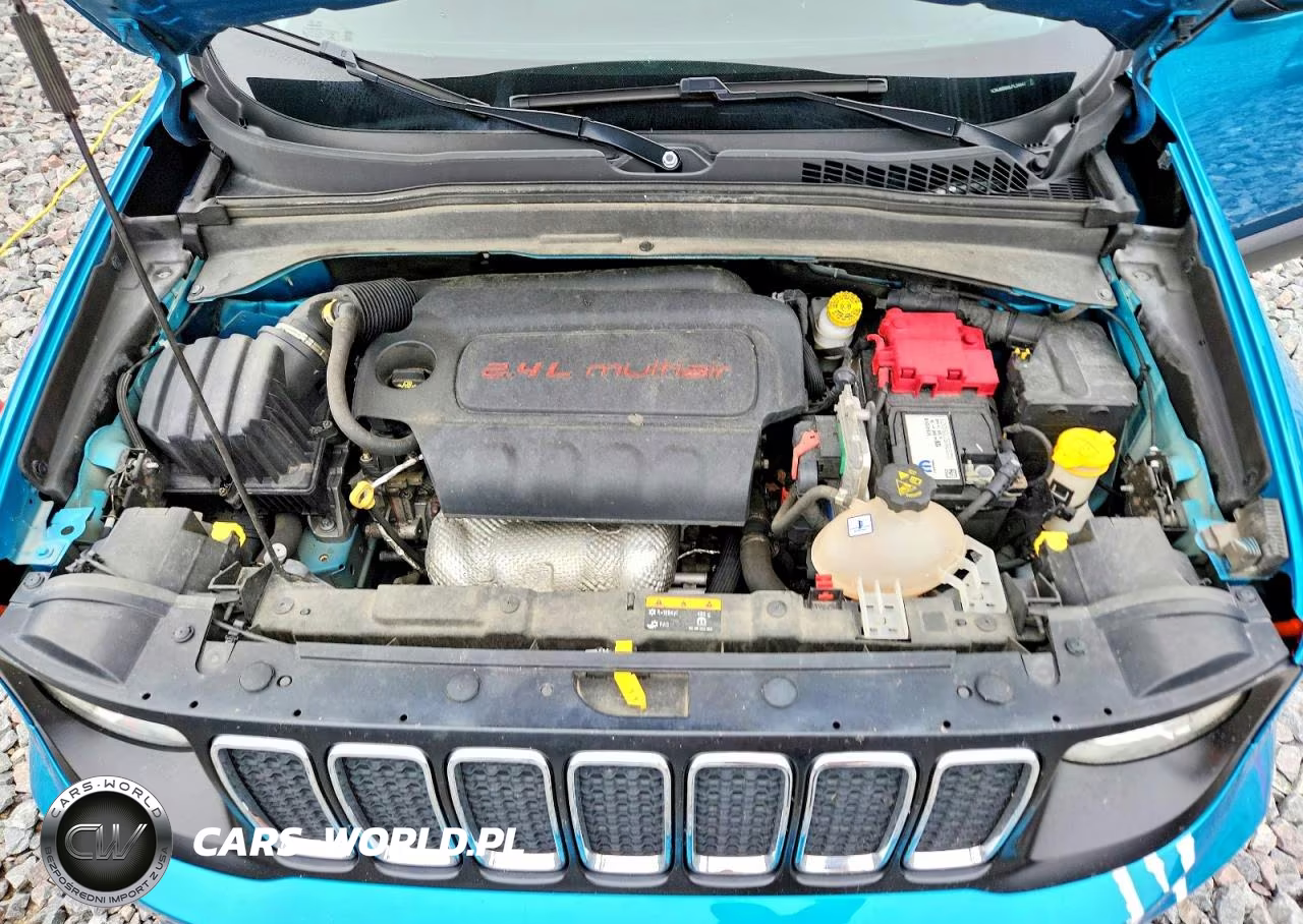 2020 Jeep Renegade Latitude VIN:ZACNJBBB6LPL34641 - 11