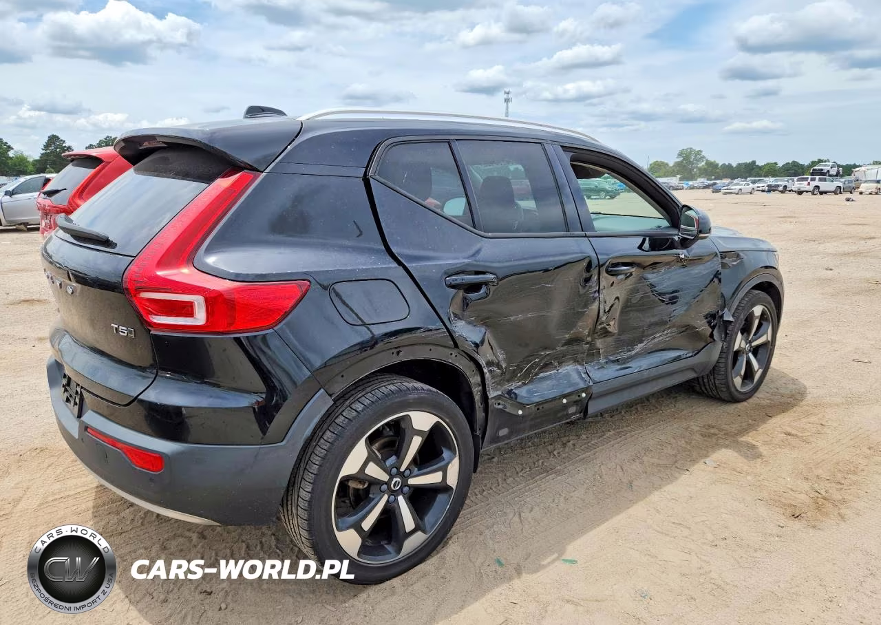 2021 Volvo Xc40 T5 Momentum VIN:YV4162UK2M2407030 - 3