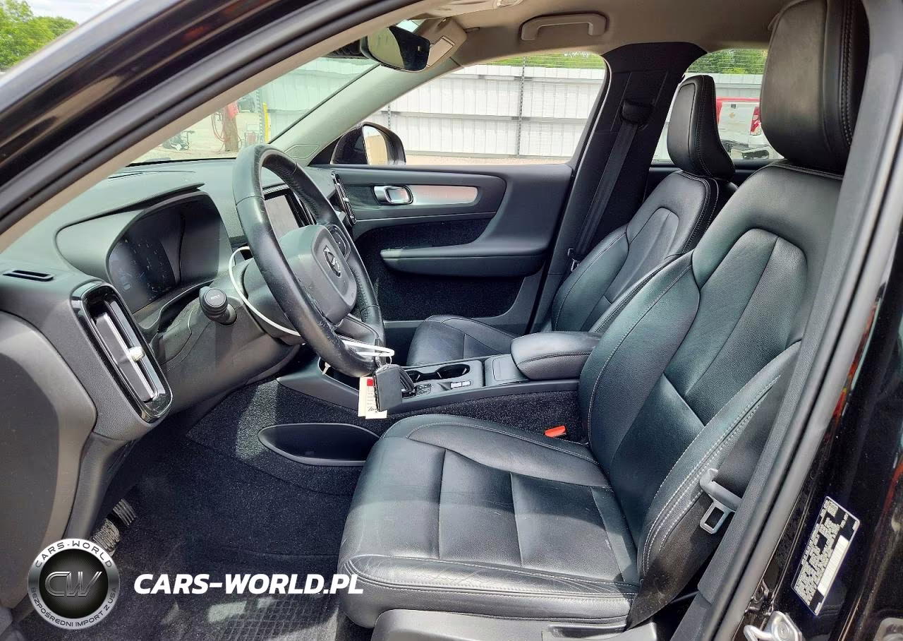 2021 Volvo Xc40 T5 Momentum VIN:YV4162UK2M2407030 - 7