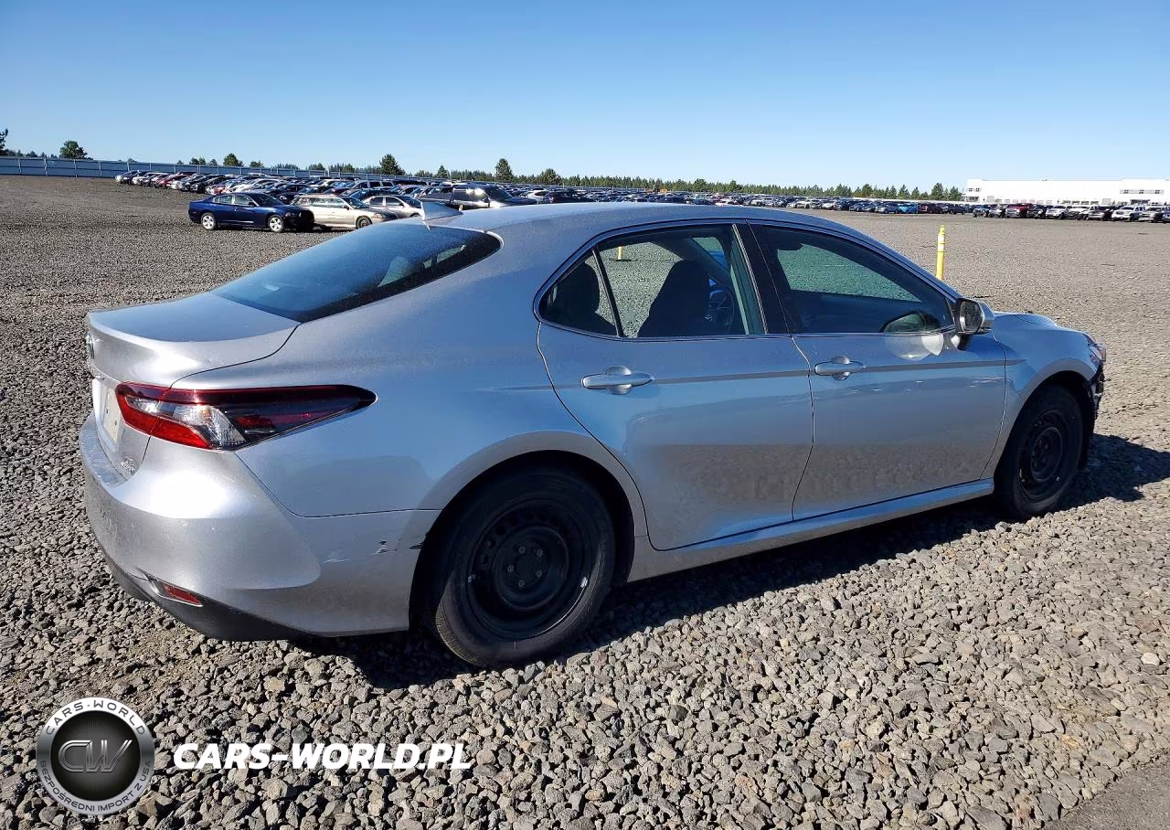 2022 Toyota Camry Le VIN:4T1H31AK8NU589746 - 3