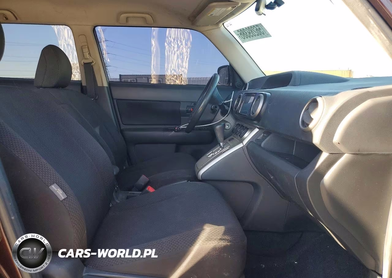 2009 Toyota Scion Xb VIN:JTLKE50EX91088618 - 7