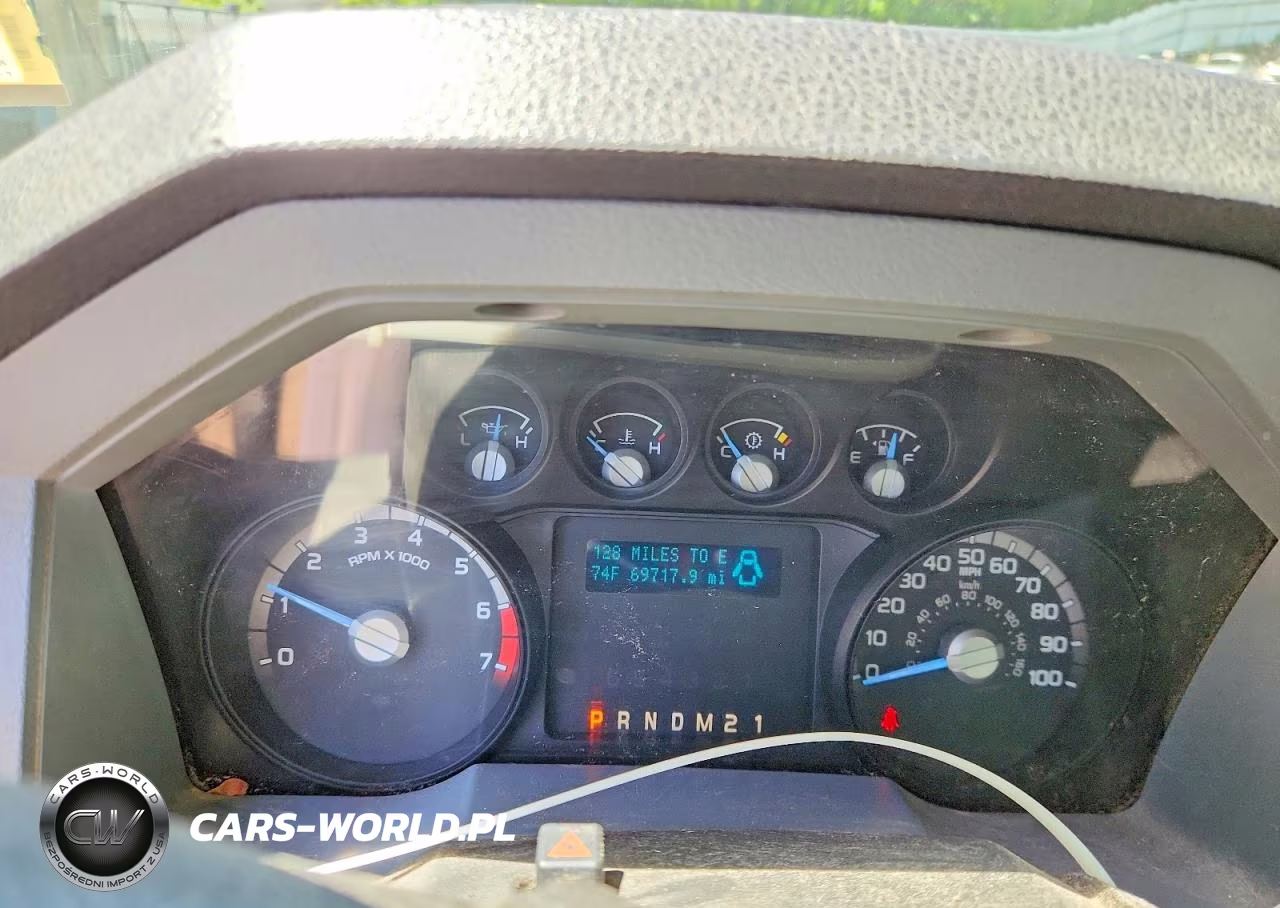 2014 Ford F250 Super Duty VIN:1FTBF2B60EEB04616 - 9