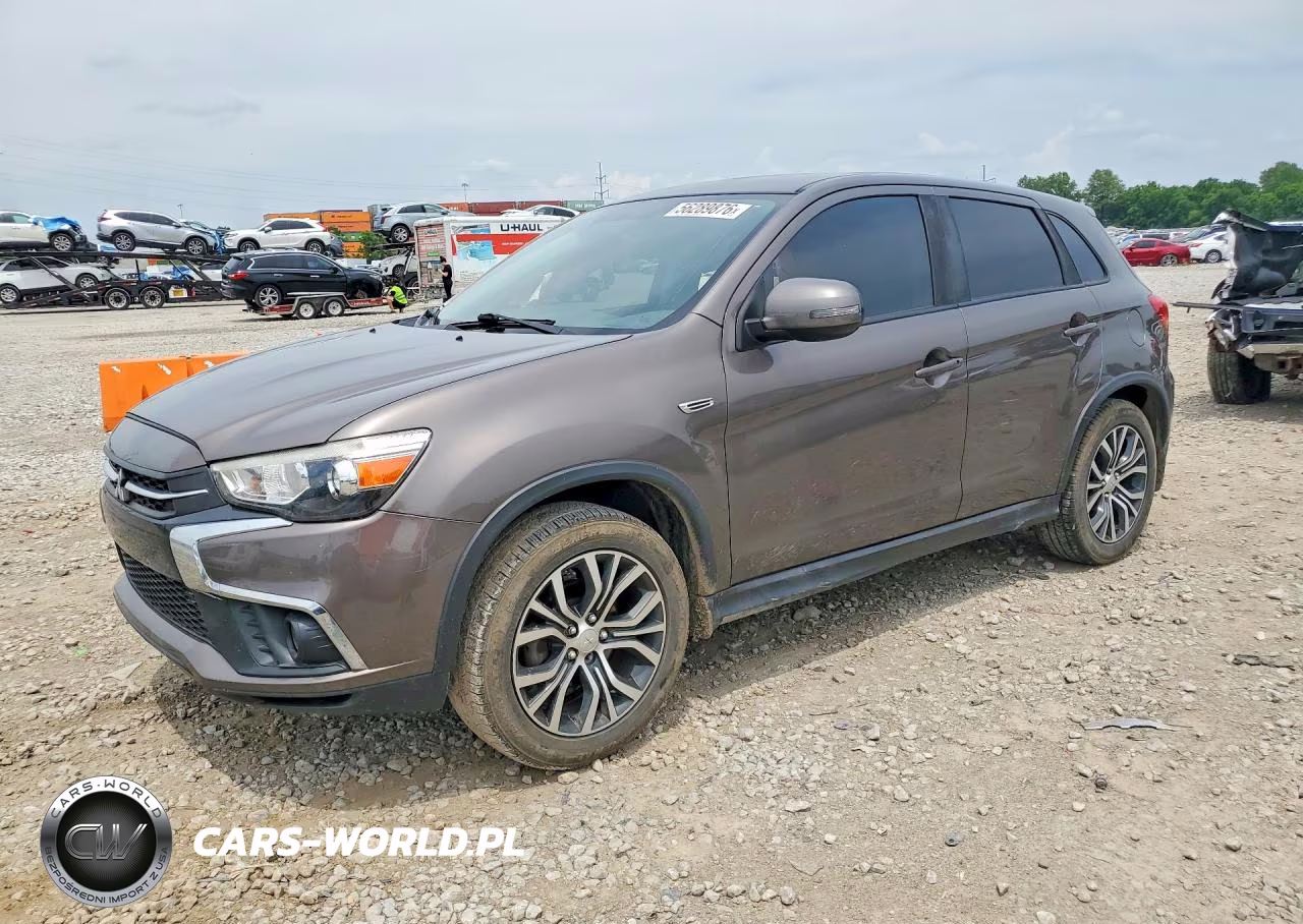 2018 Mitsubishi Outlander Sport Es – zdjęcie 1 z 12