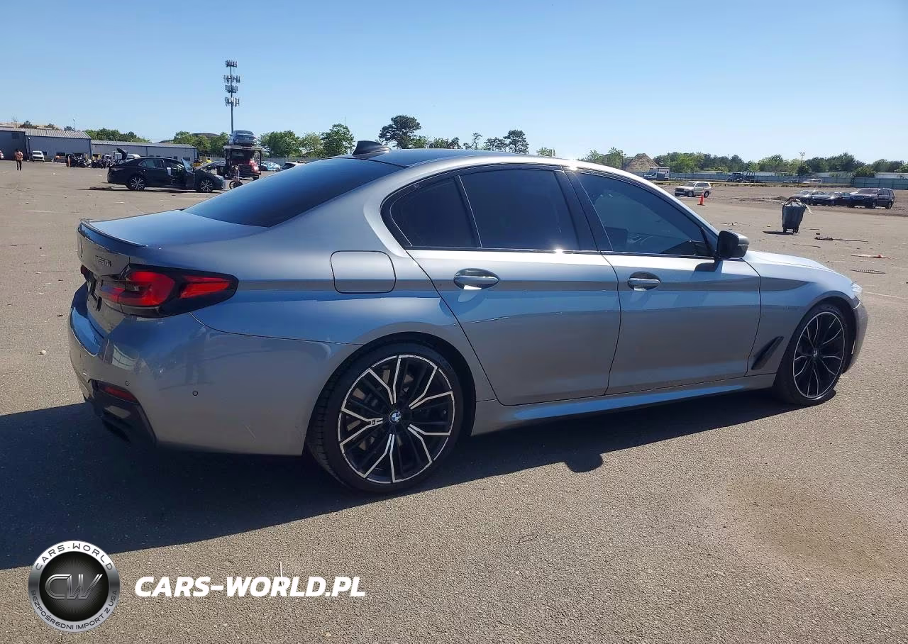 2021 BMW M550Xi VIN:WBA13BK0XMCG13736 - 3