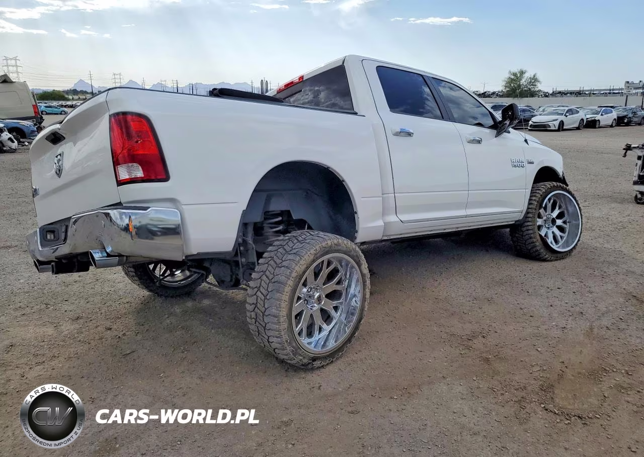 2017 Ram 1500 Slt VIN:3C6RR6LT5HG760901 - 3