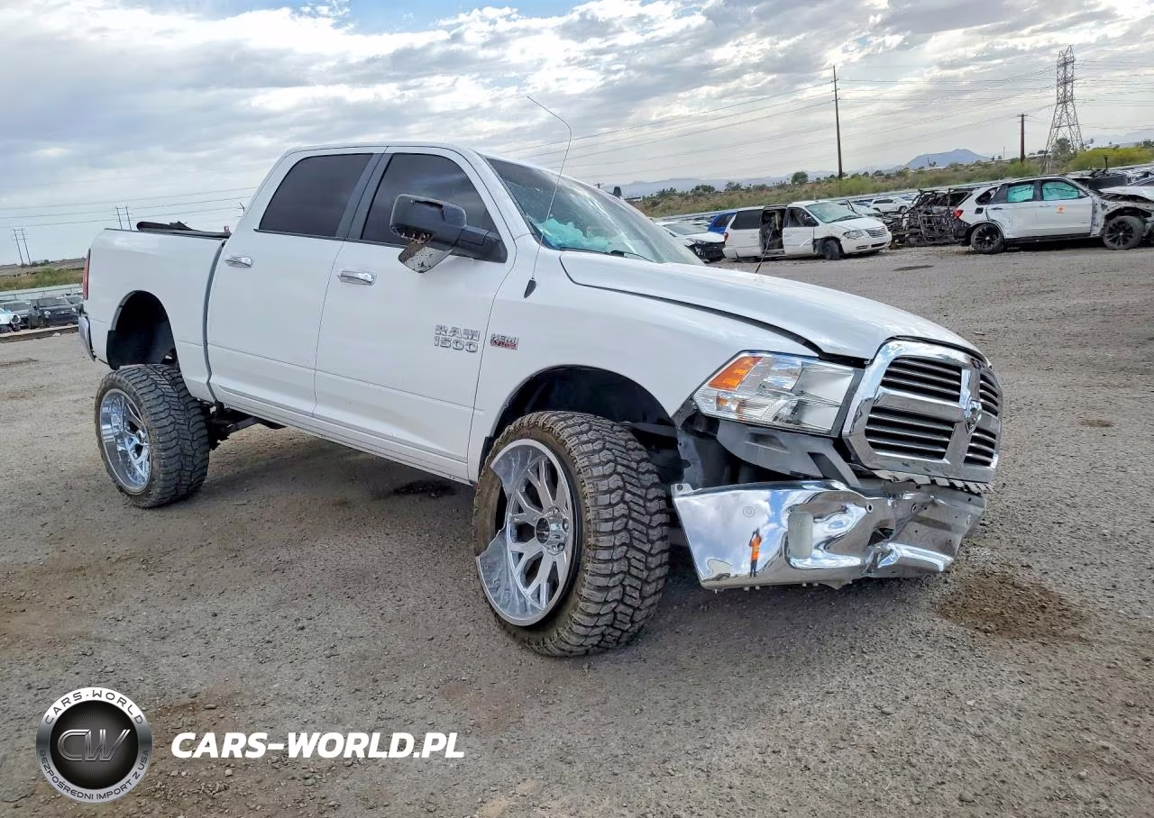 2017 Ram 1500 Slt VIN:3C6RR6LT5HG760901 - 4
