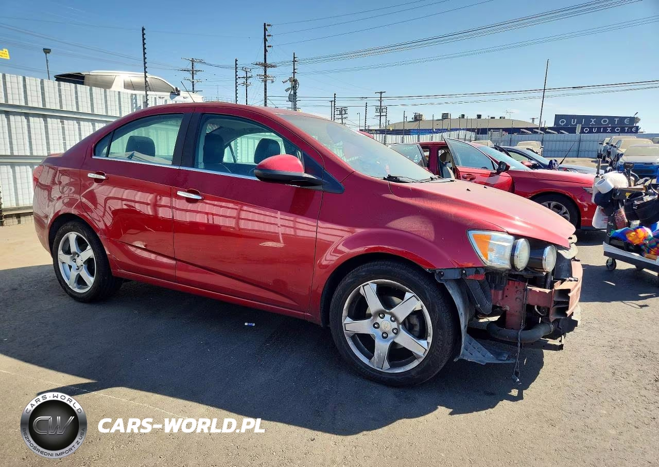 2015 Chevrolet Sonic Ltz VIN:1G1JE5SB0F4149570 - 4