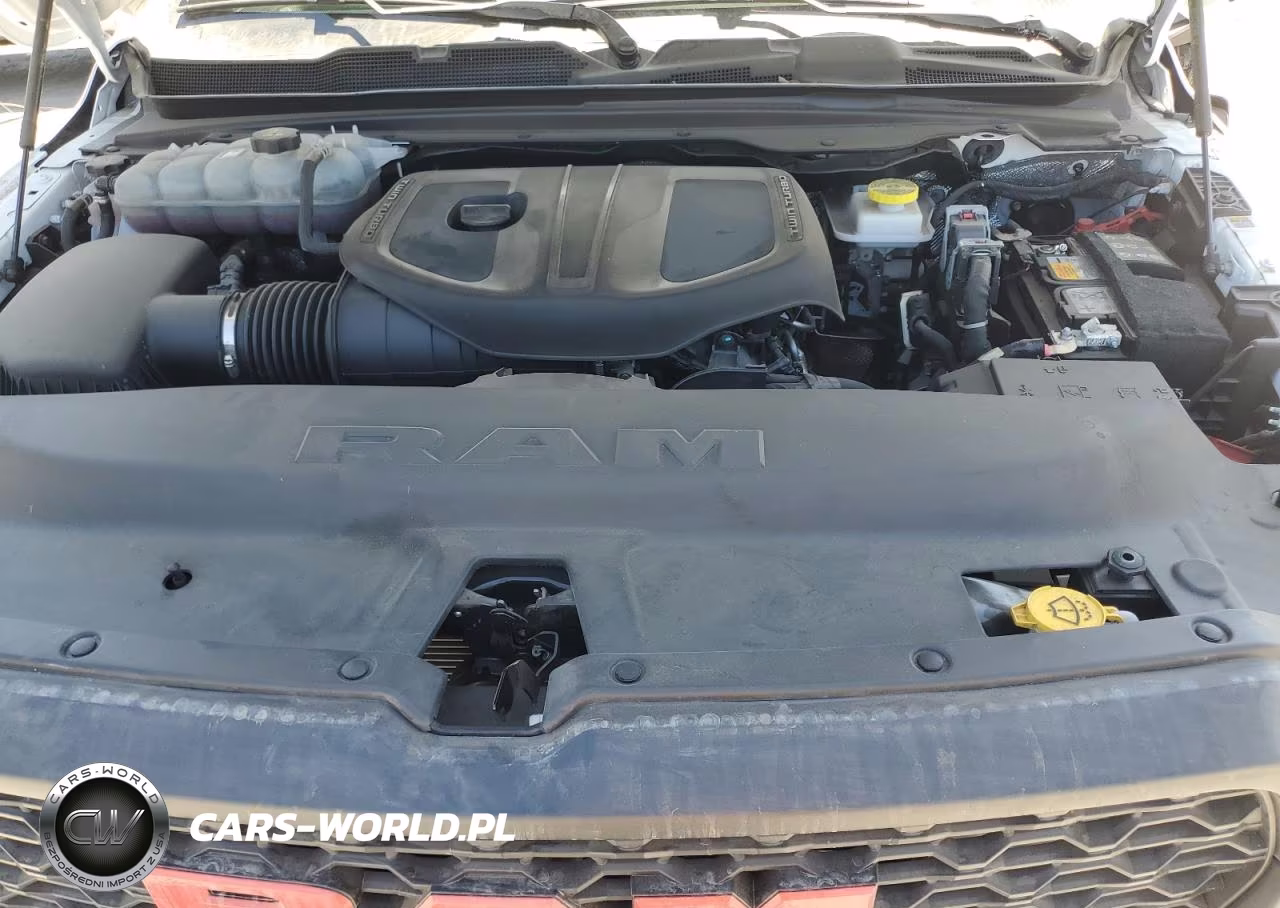 2025 Ram 1500 Rebel VIN:1C6SRFLP7SN570486 - 11