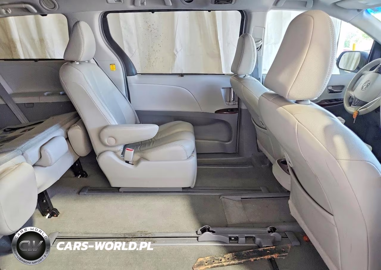 2012 Toyota Sienna Xle 7-Passenger VIN:5TDDK3DCXCS040055 - 11