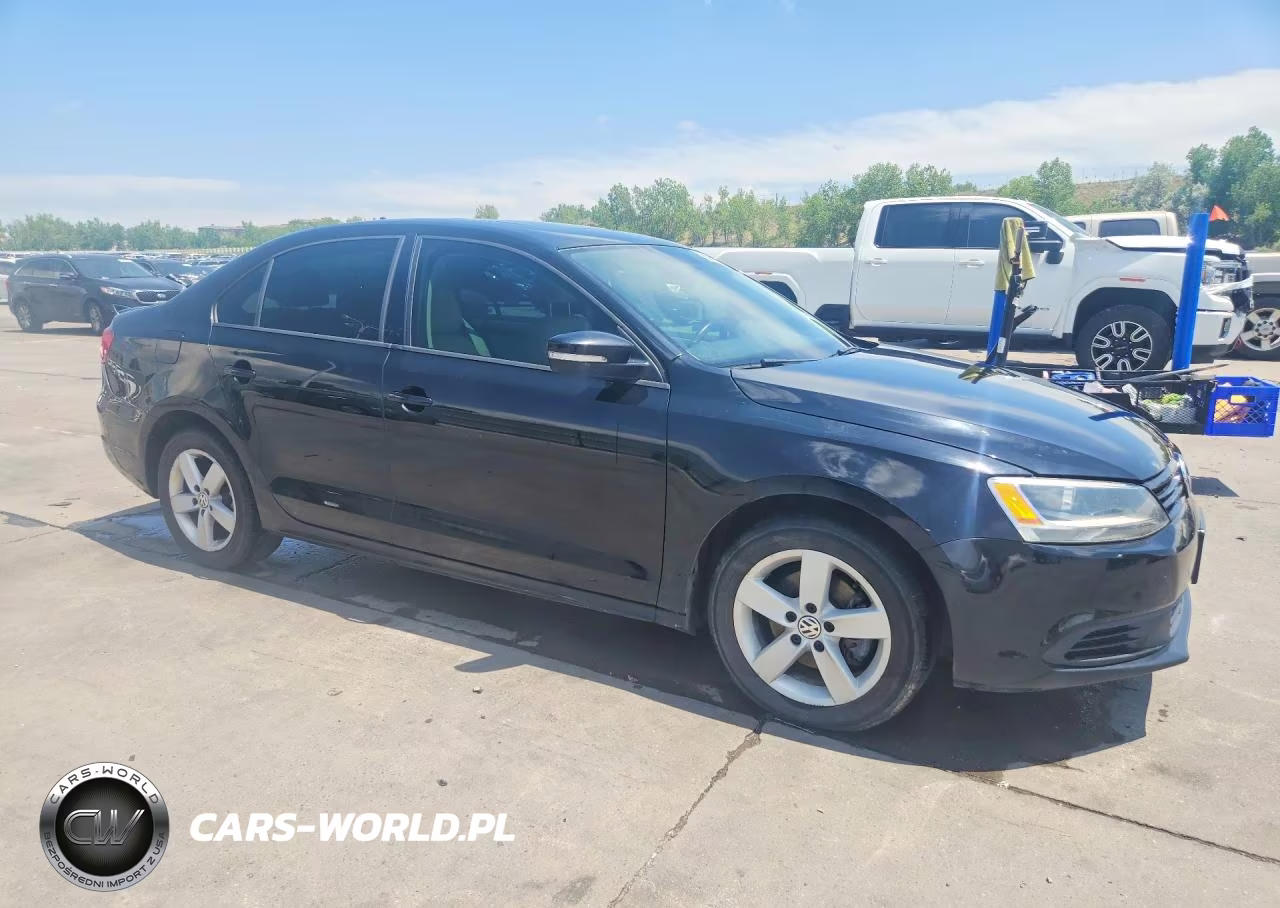 2012 Volkswagen Jetta Tdi VIN:3VWLL7AJ9CM423355 - 4