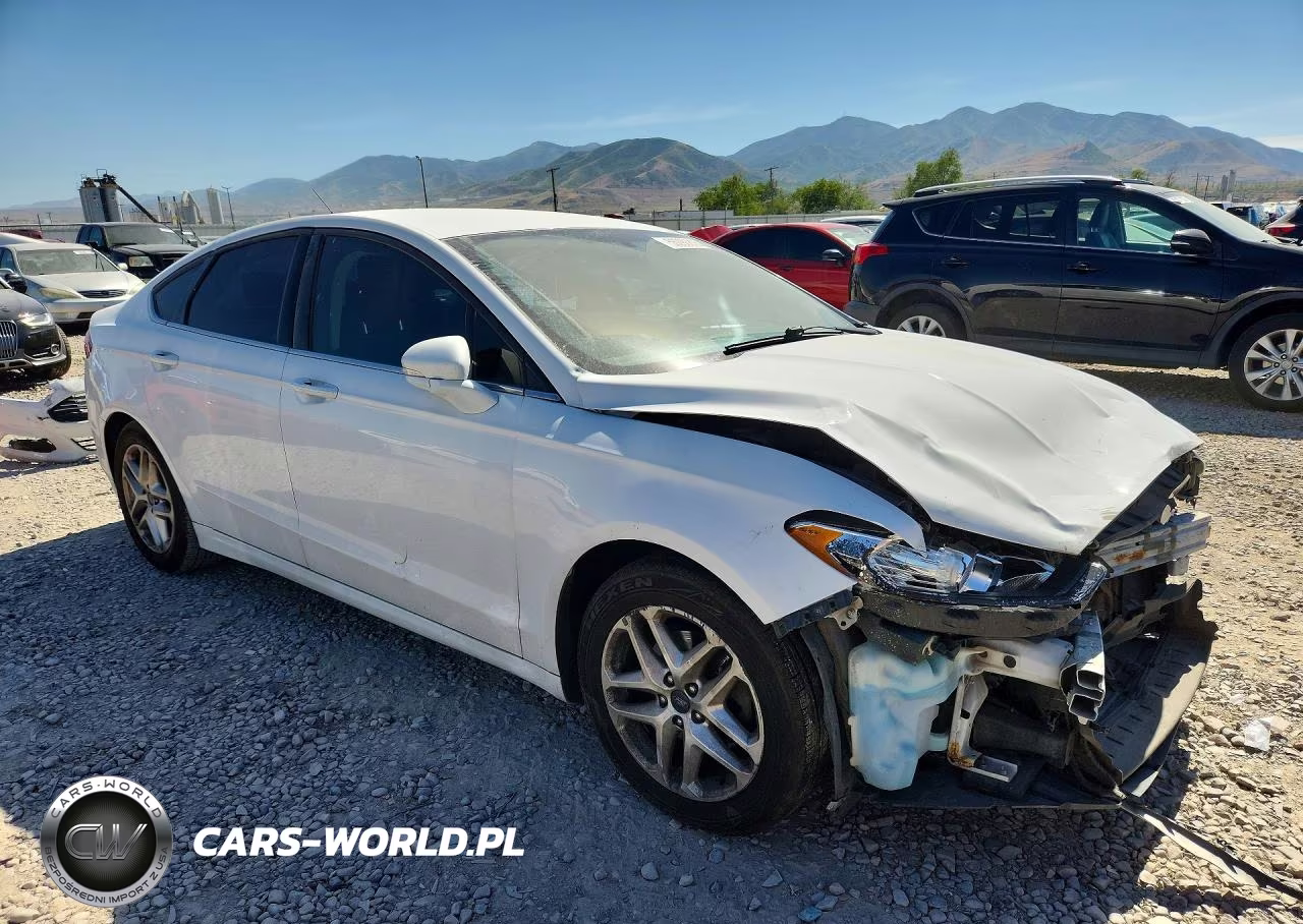 2013 Ford Fusion Se VIN:3FA6P0H72DR305034 - 4