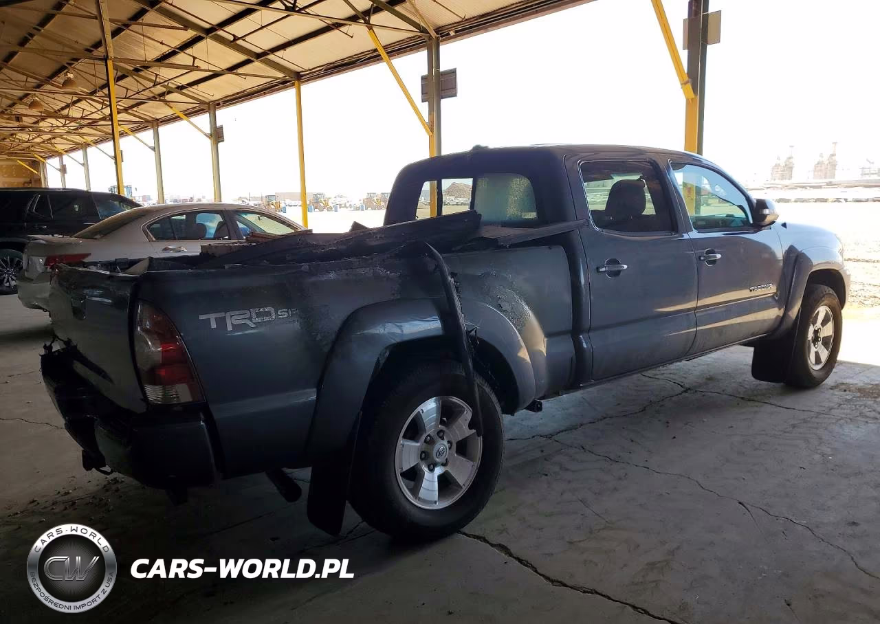2015 Toyota Tacoma Double Cab Long Bed VIN:3TMMU4FN0FM076758 - 3