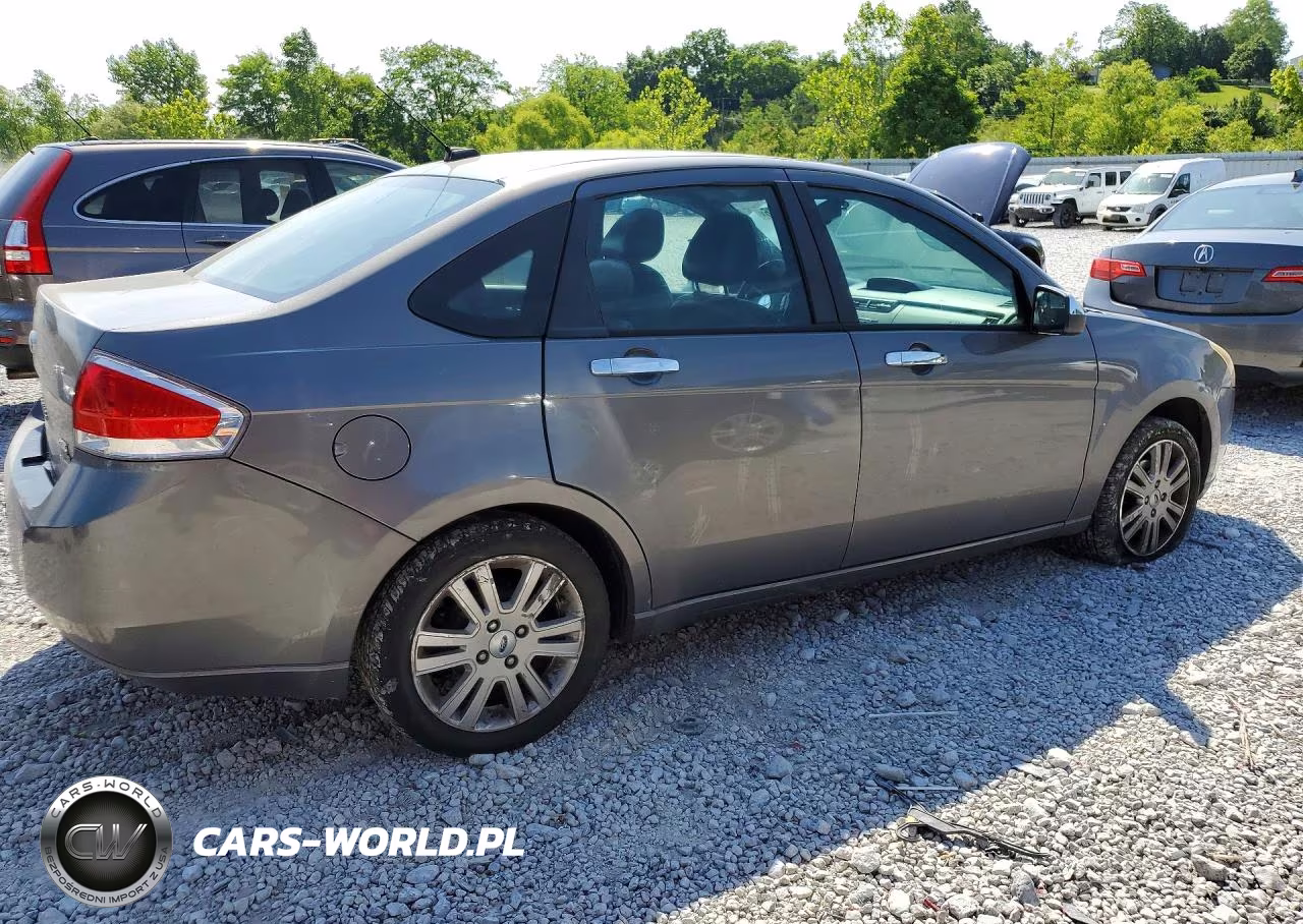 2010 Ford Focus Sel VIN:1FAHP3HNXAW107075 - 3