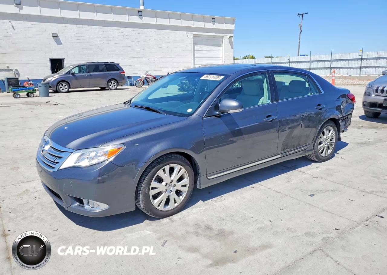 2011 Toyota Avalon Base