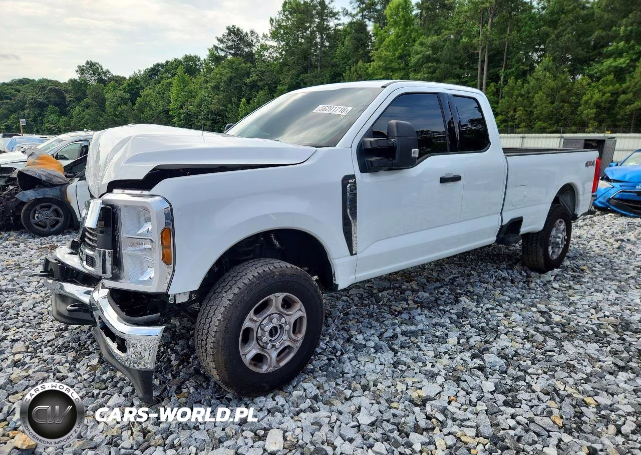 2025 Ford F350 Super Duty – zdjęcie 1 z 12
