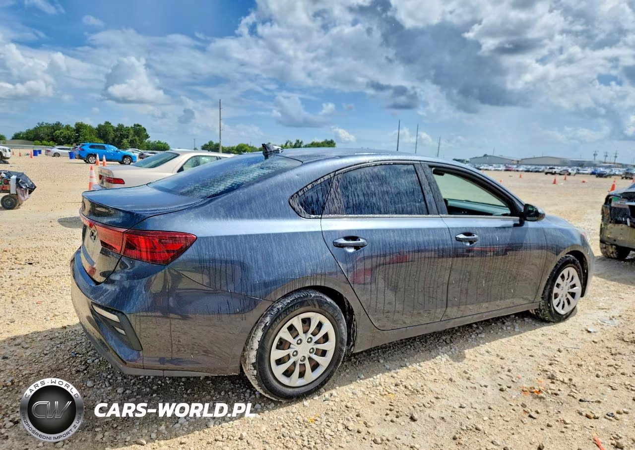2020 Kia Forte Fe VIN:3KPF24AD9LE180474 - 3