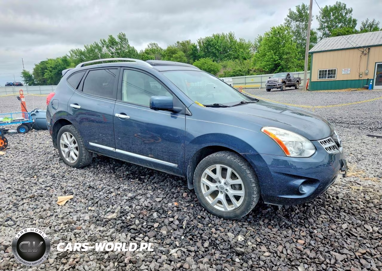 2012 Nissan Rogue S VIN:JN8AS5MV4CW354983 - 4
