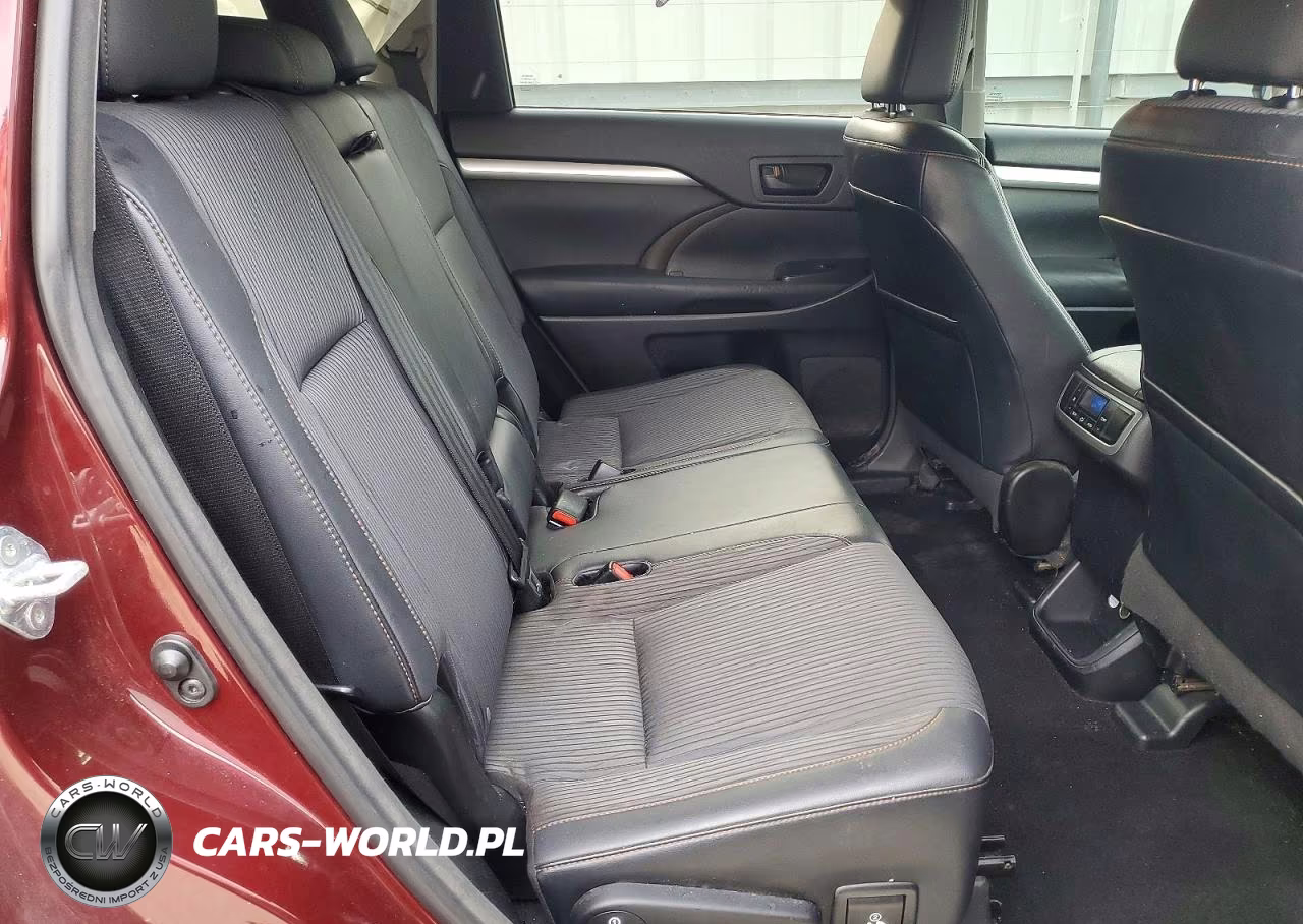 2015 Toyota Highlander Le Plus VIN:5TDBKRFH7FS076101 - 11