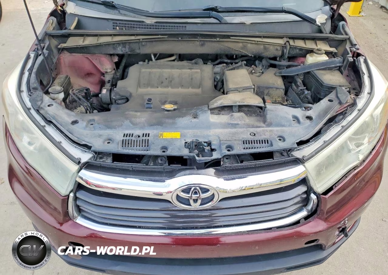 2015 Toyota Highlander Le Plus VIN:5TDBKRFH7FS076101 - 12